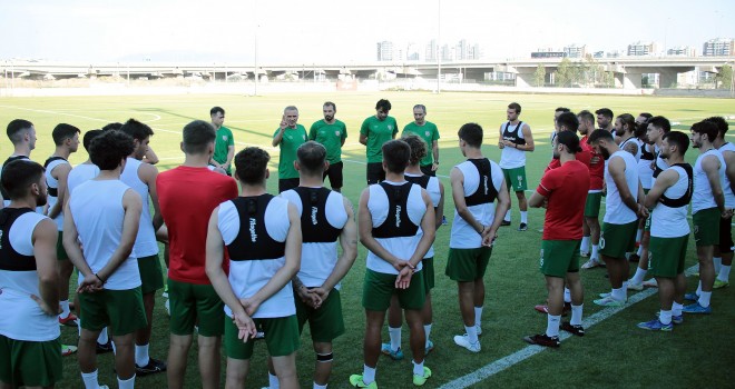 Teknik Direktör Güracar yönetime rapor verdi