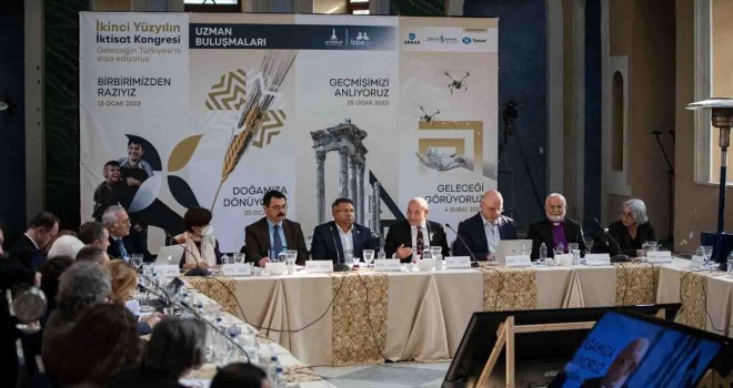 İzmir, İkinci Yüzyılın İktisat Kongresi'ne hazırlanıyor