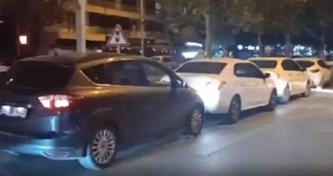Girne Caddesi'nde zincirleme kaza