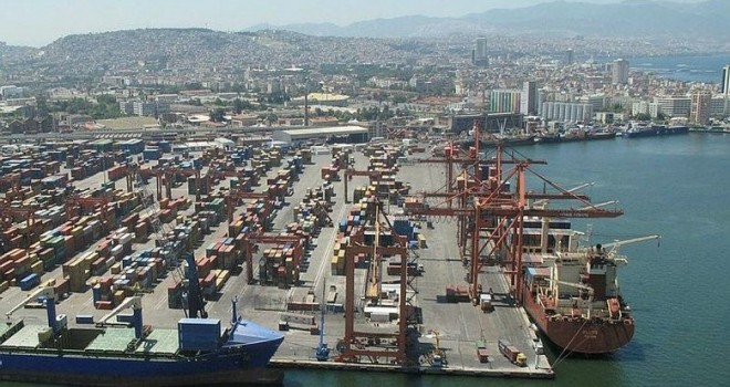 İzmir'de Ocak ayında ihracat ve ithalat azaldı