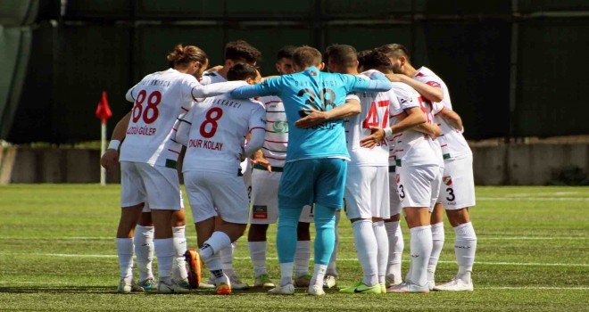 Karşıyaka kendi göbeğini kendi kesecek