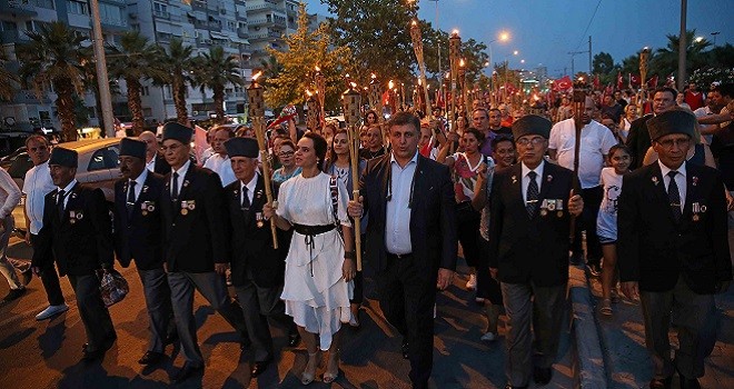 Fener Alayı ve konser büyük ilgi gördü