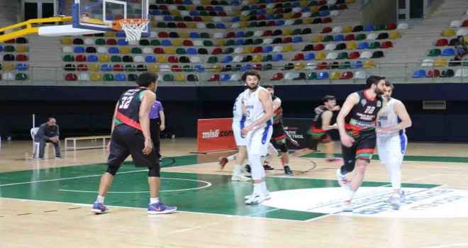 Bornova Belediyesi Karşıyaka, Kocaeli'de kaybetti