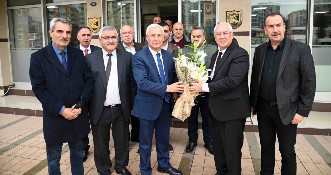 Başkan Selvitopu şoför esnafını ziyaret etti