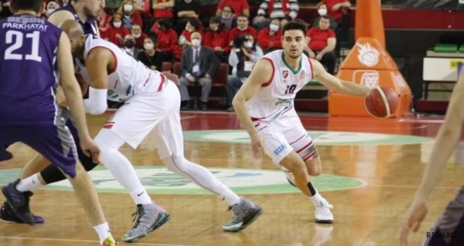 Karşıyaka'nın genci takımdan ayrıldı