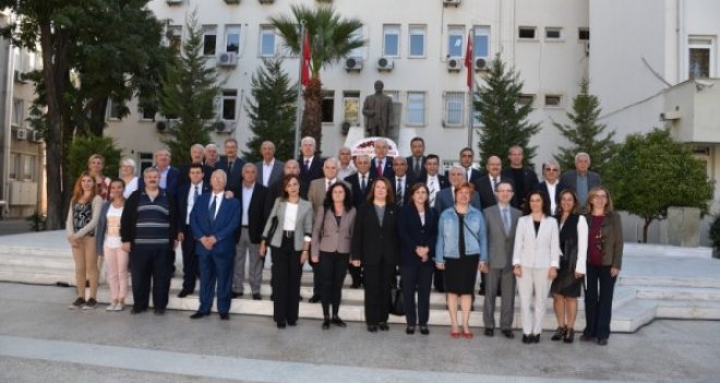 19 Ekim Muhtarlar Günü Karşıyaka’da kutlandı