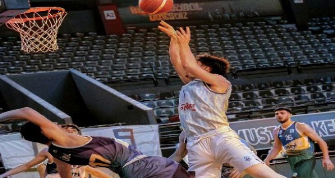 Pınar Karşıyaka'nın gençleri Bursaspor'u yendi 4. oldu