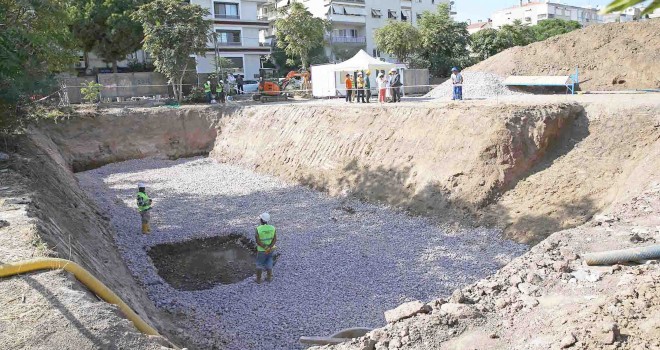 Karşıyaka’da Alzheimer Merkezi’ne ilk beton atıldı