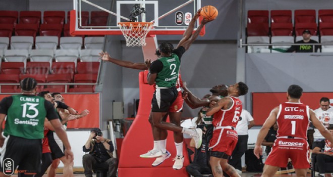 Karşıyaka potada ilk yabancısını aldı