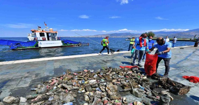 Körfez’de dip temizliği