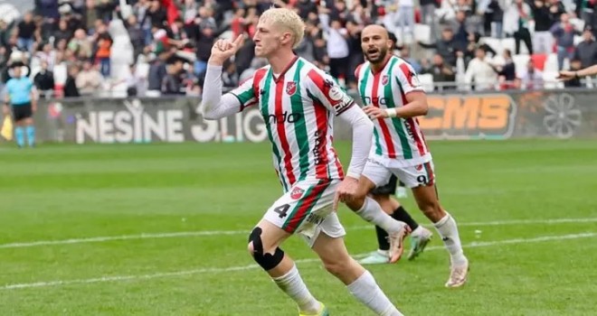 Karşıyaka Abdülkadir ile masaya oturdu