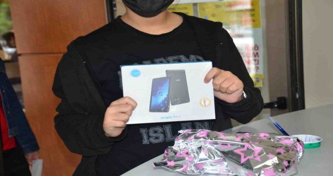 Tabletler sahiplerini buluyor