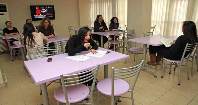 Karşıyaka'da iki tesis yurda çevrilecek