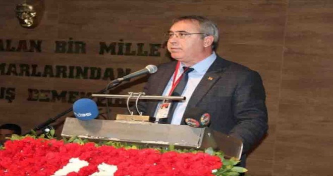 CHP'li Koç: Eleştiriyi karalamaya çevirmek kabul edilemez
