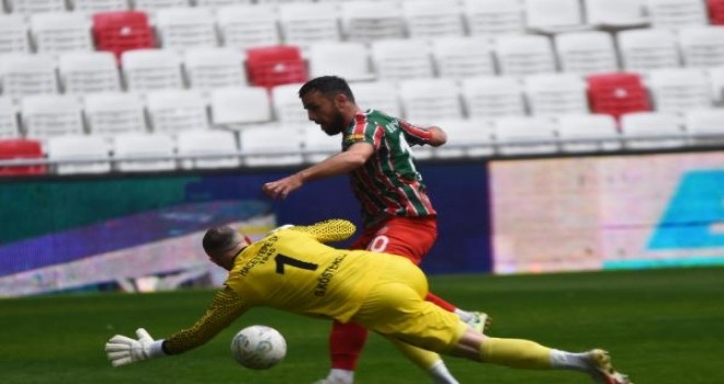 Karşıyaka'dan Hacettepe'ye farklı tarife