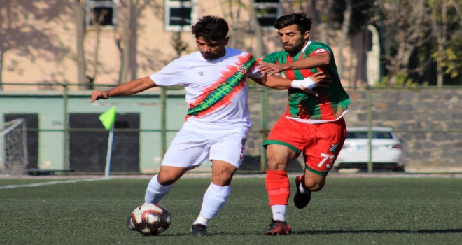 Karşıyaka'da kaptan Mustafa Aşan cezalı...