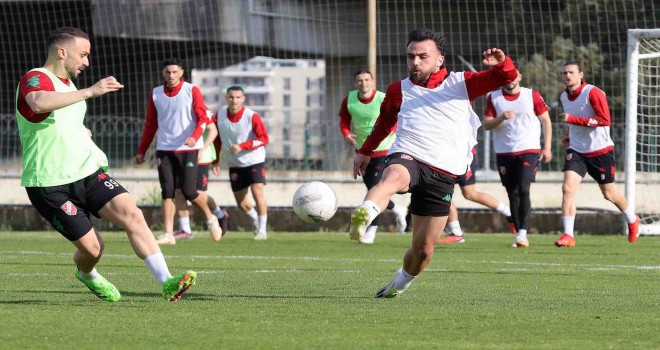 Karşıyaka, Efeler 09'u konuk ediyor