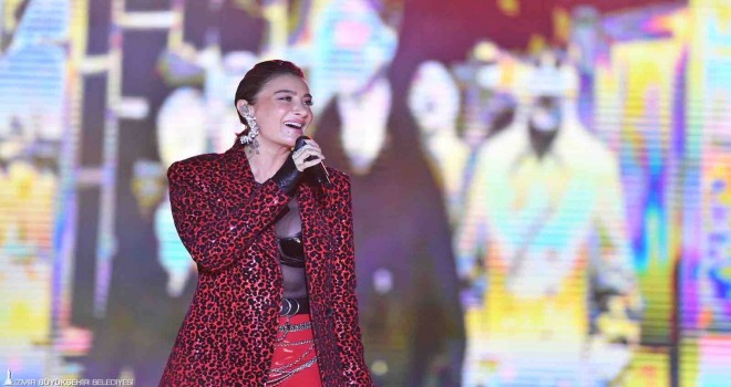 İzmir'de Sıla rüzgarı esti