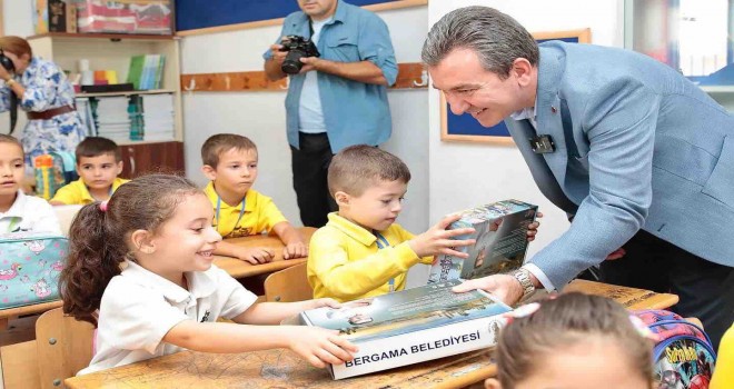 Bergama Belediyesi'nden öğrencilere destek