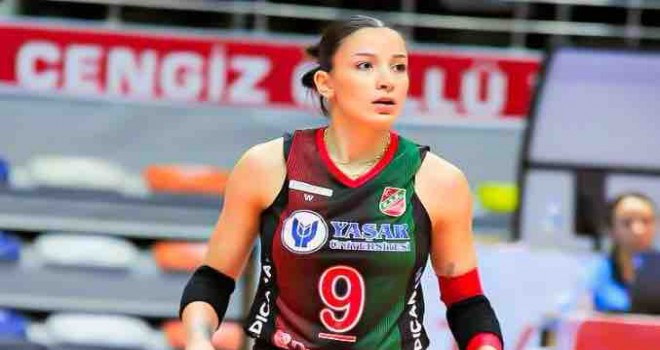 Karşıyaka'da Simay Akdağ yuvaya döndü