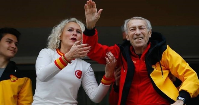 Bombacı Halil vefat etti