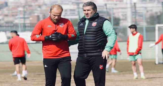 Karşıyaka, Düzcespor'u konuk ediyor