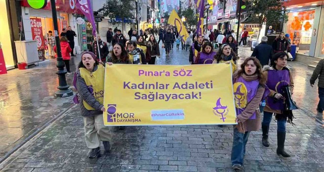 Kampüs Cadıları ve Mor Dayanışma Karşıyaka'dan ses yükseltti