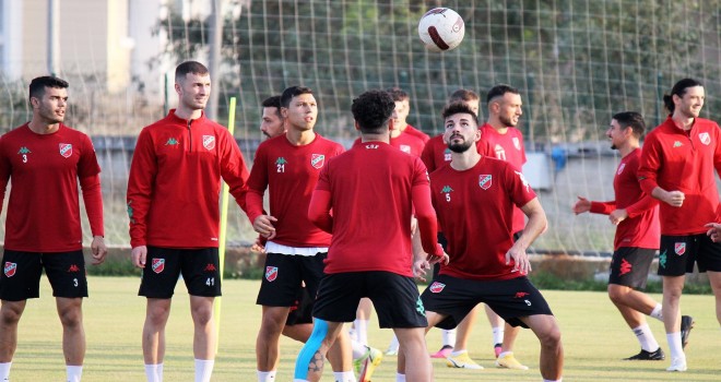 Kaf Kaf, Batman deplasmanında