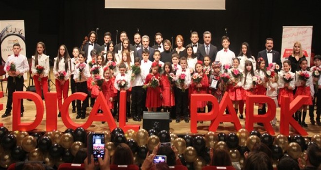 "Şifa Veren Sesler"den yeni yıla merhaba konseri