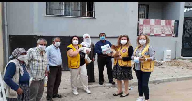 Lions kulüpleri hizmet için yarıştılar