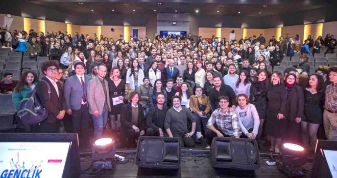 Türkiye’de ilk ve tek Gençlik Belediyesi İzmir’de kuruluyor