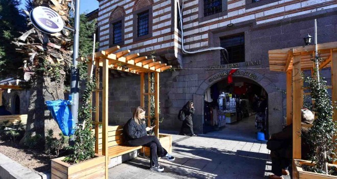 Kemeraltı’nda ücretsiz internet ağı genişliyor