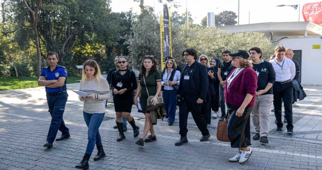 İzmir'de ''Kent Denetçileri'' dönemi başladı