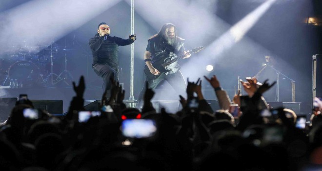 Hayko Cepkin İzmir’i salladı