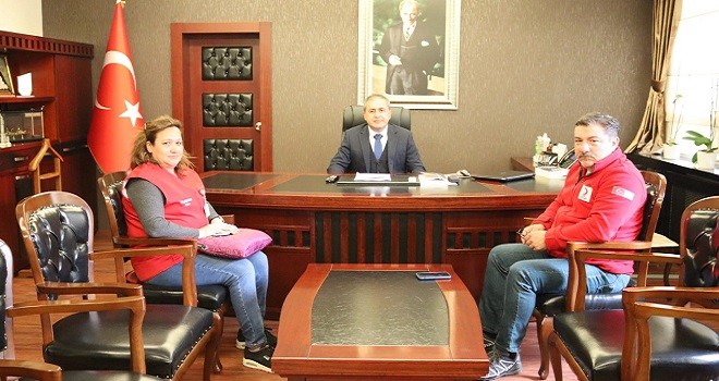 Türk Kızılay Karşıyaka Şube Başkanı Kaymakamı ziyaret etti