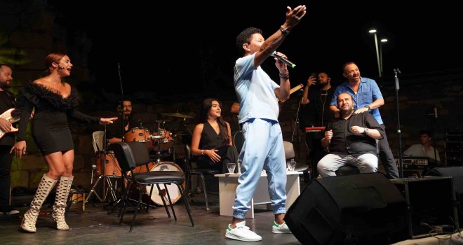 Kaleiçi’nde 90’lar rüzgarı esti