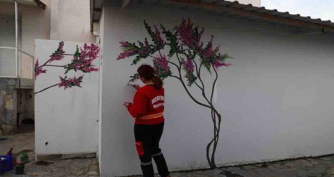 Menderes’e sanatsal dokunuşlar