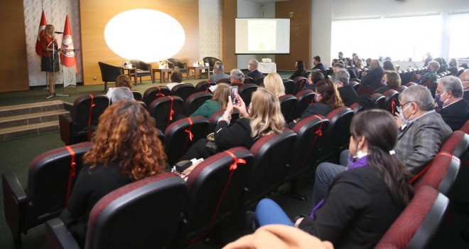 Karşıyaka’da Toplumsal Cinsiyet eşitliği Paneli