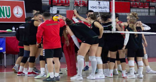 Endo Karşıyaka sezonu Altınordu maçıyla açıyor