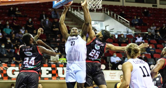 Pınar Karşıyaka, Gaziantep'ten galibiyetle dönüyor