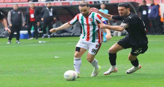 Karşıyaka gol oldu yağdı...