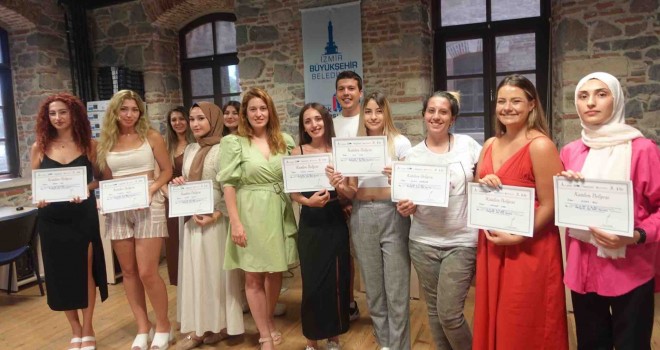 Meslek Fabrikası ile gençlerin yıldızı parlıyor