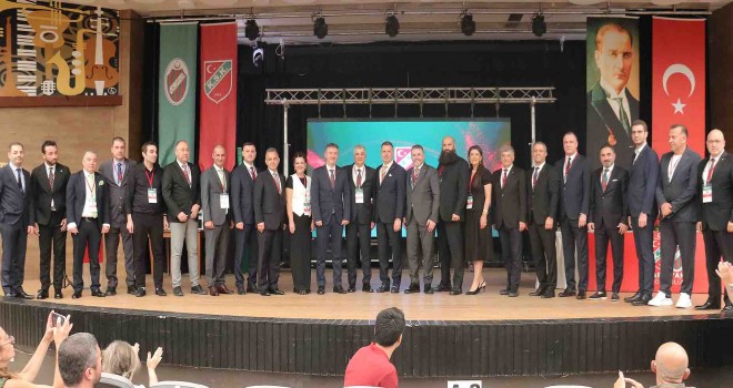 İlker Ergüllü taraftardan destek istedi