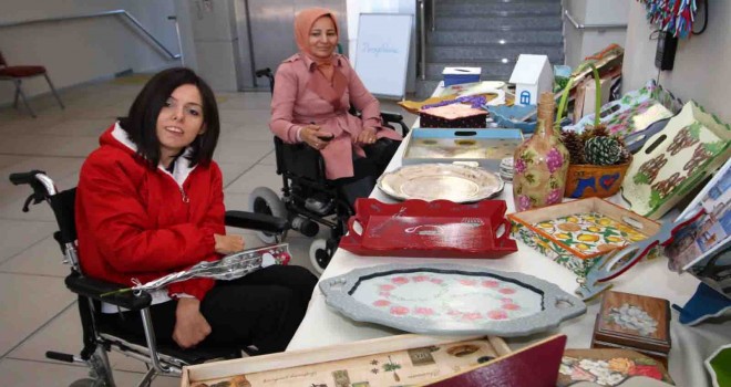 Bayraklı’da engeller sevgiyle aşıldı