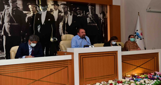 Çiğli'de şehit ve gazi ailelerine dayanışma birimi