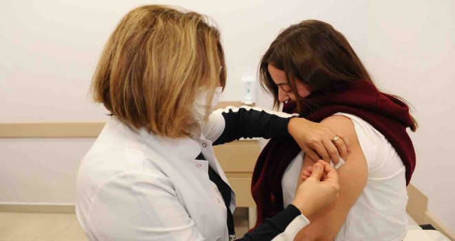Karşıyaka'nın HPV Aşı kampanyası büyüyor
