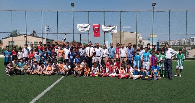Karşıyaka Camiler arası Futbol Turnuvası sona erdi