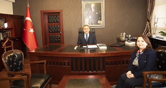 Karşıyaka ADSM Başhekimliğine Asuman Çeltik atandı