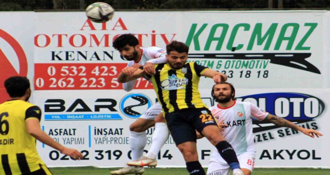 Karşıyaka, Derincespor ile berabere kaldı