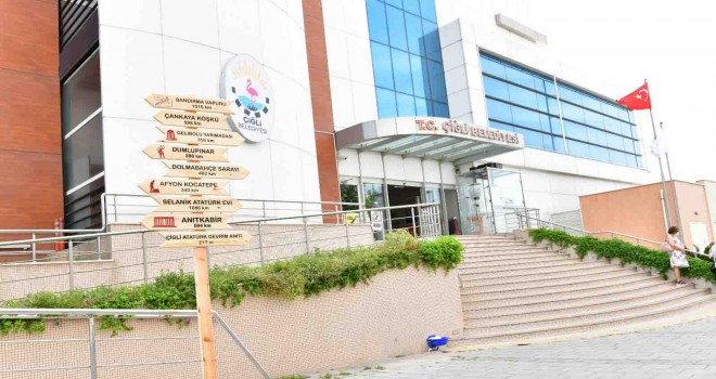 Çiğli Belediyesi'nin gençlik projesine hibe desteği